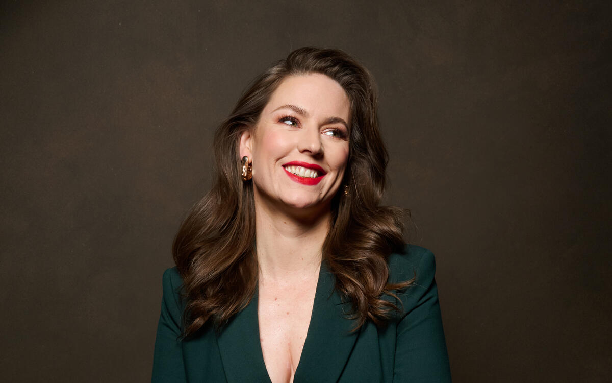 ELEANOR LYONS | Verdi Requiem in Paris und Deb&uuml;t bei den M&uuml;nchner Philharmonikern 